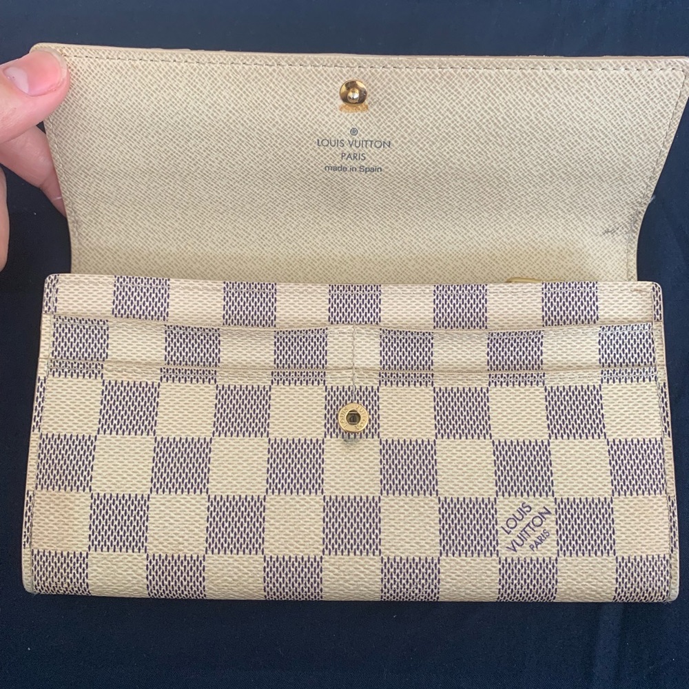 Louis Vuitton Damier Azur Sarah Continental wallet